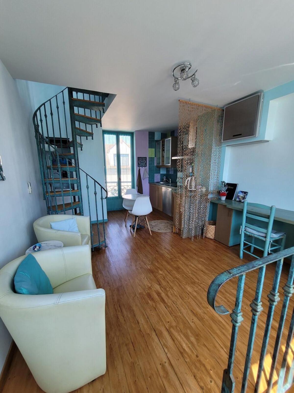 Gite Milly - 2 Studios En Coeur De Ville Стая снимка
