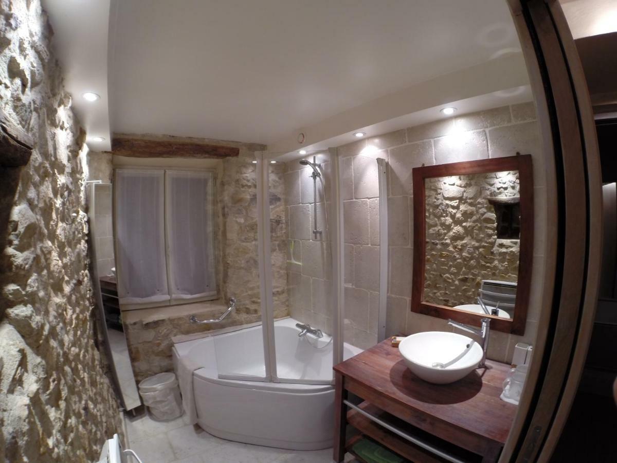 Gite Milly - 2 Studios En Coeur De Ville Стая снимка
